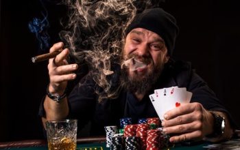 Advanced Strategies for Online PokerQQ Triumph