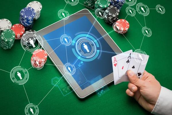 Tìm hiểu trải nghiệm live dealer trong casino trực tuyến qua thantai88